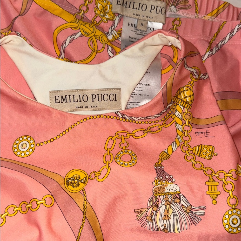 Authentic Emilio Pucci peach top and matching leggings with Pucci logo sz M